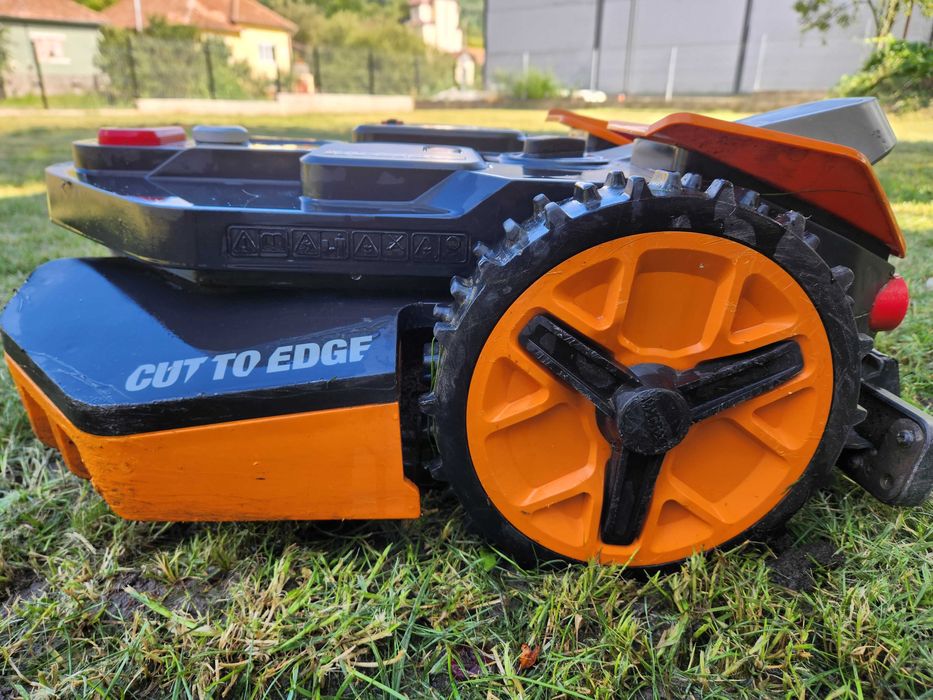 Robot tuns Landroid Worx Vision