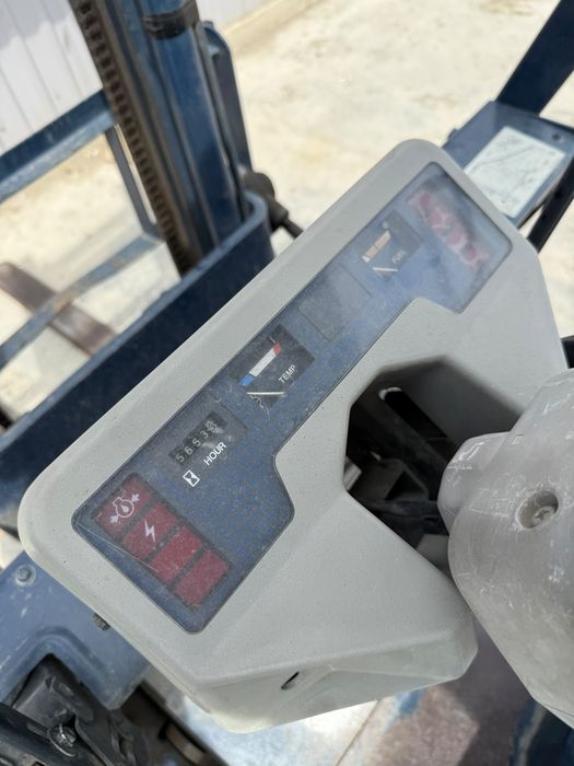 Вилочный погрузчик Komatsu