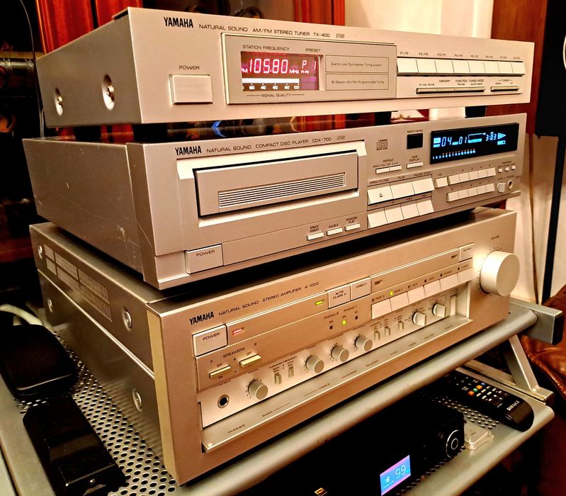 Amplificator YAMAHA A-1000+player CDX-700+tuner TX-400 made in Japan