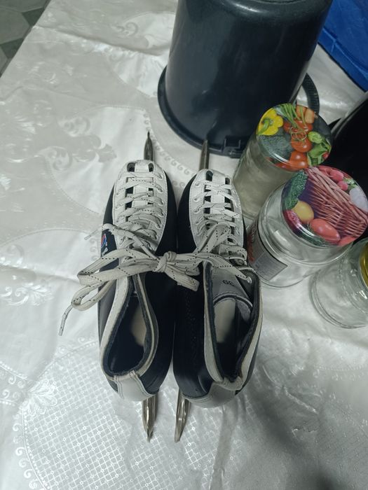 Конькй профессиональные