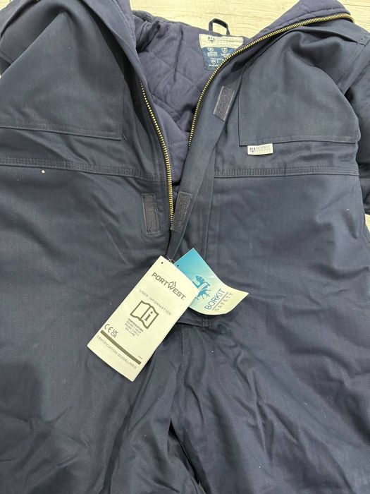 Продаю зимний комбез