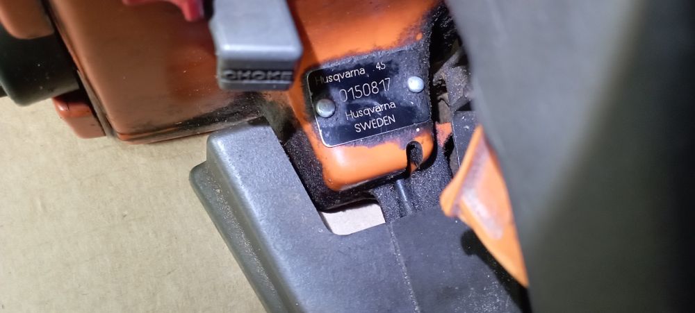 Husqvarna 45 de piese