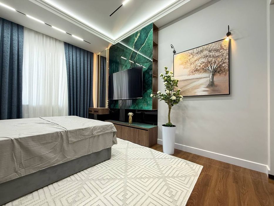 Продается 3х ком квартира, ЖК Инфинити, ор-р:  ул. С.Азимова, 71м²