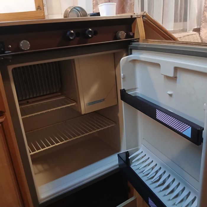 Каравана нов внос