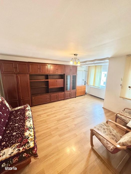 Apartament 3 camere de vânzare – Miron Nicolescu