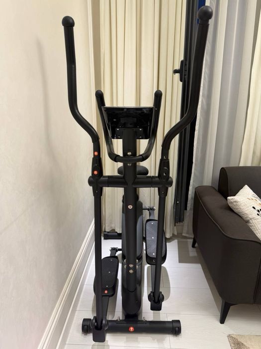 Эллиптический тренажёр LifeGYM 2 в 1