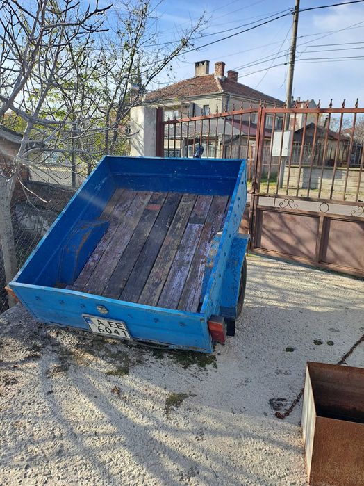 Ремарке за автомобил