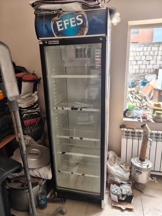 Продам холодильник для напитков