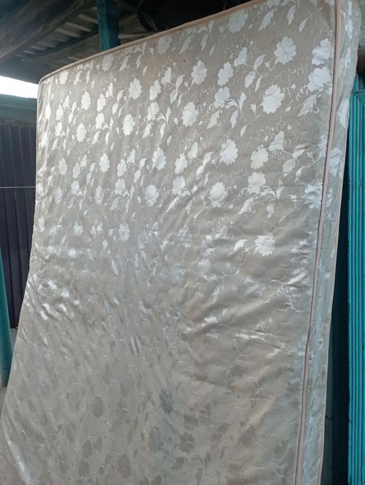 Матрас 2х спальный