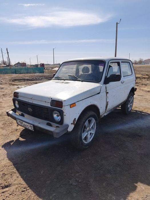 Продам ниву 21214