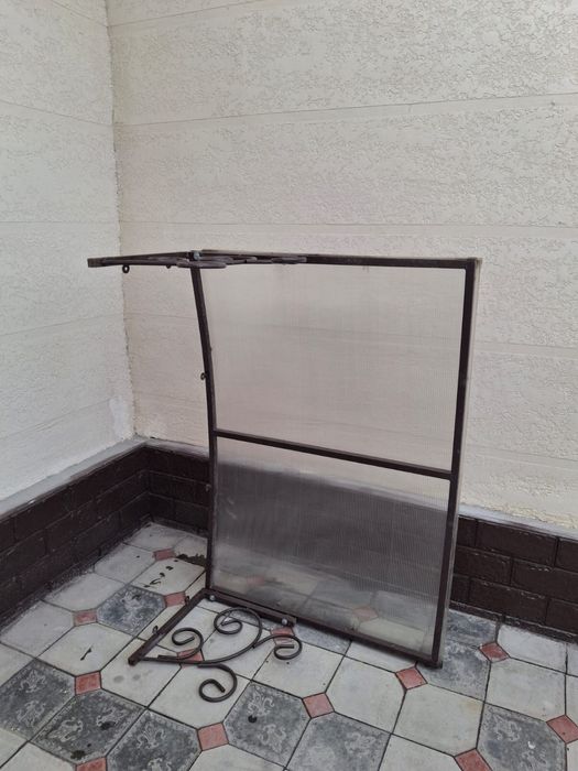 Козырек для дома