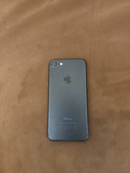 IPhone 7 состояние идеальное