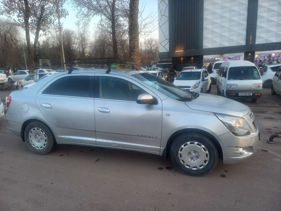 Cobalt 2013 механика сотилади.