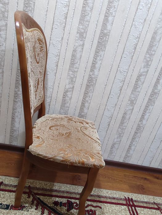 Стулья в отличном состоянии