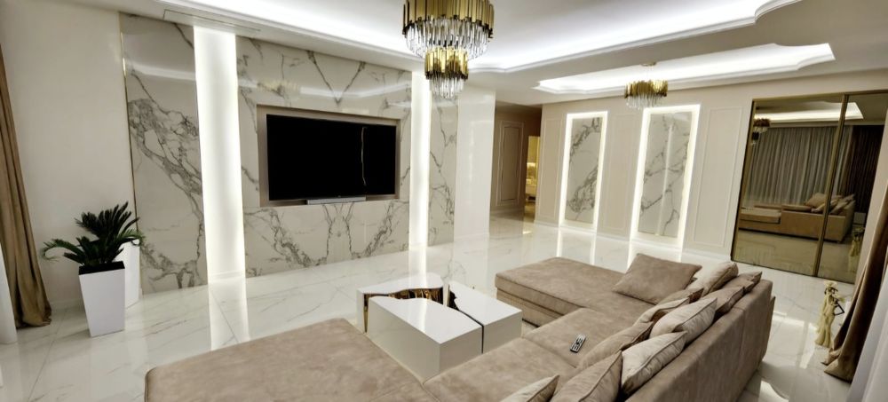 Penthouse de vânzare – spațios, cu terasă generoasă
Vând penthouse cu