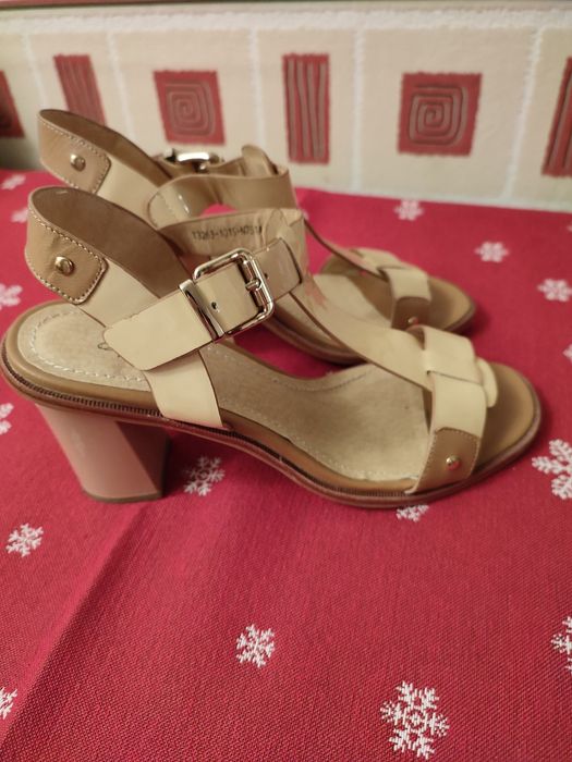 Босоножки размер 37