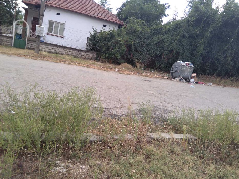 ЖП гара не далеч близо на главна основна ул.в Телиш Плевен