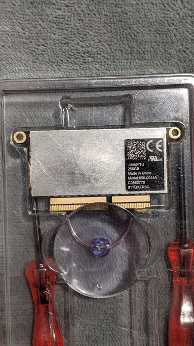 SSD 256 gb на macbook pro 2017