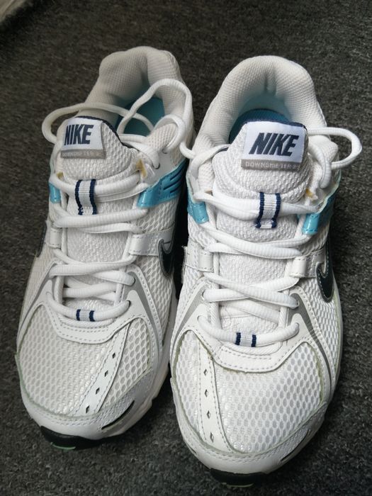 Adidași Nike marimea 38