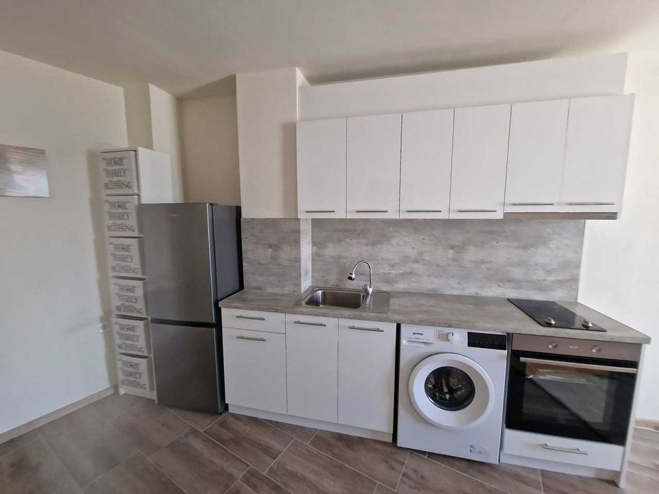 Продава се Двустаен апартамент в Пловдив, Съдийски - 52 кв.м за 1922 €/кв.м - Снимка #1