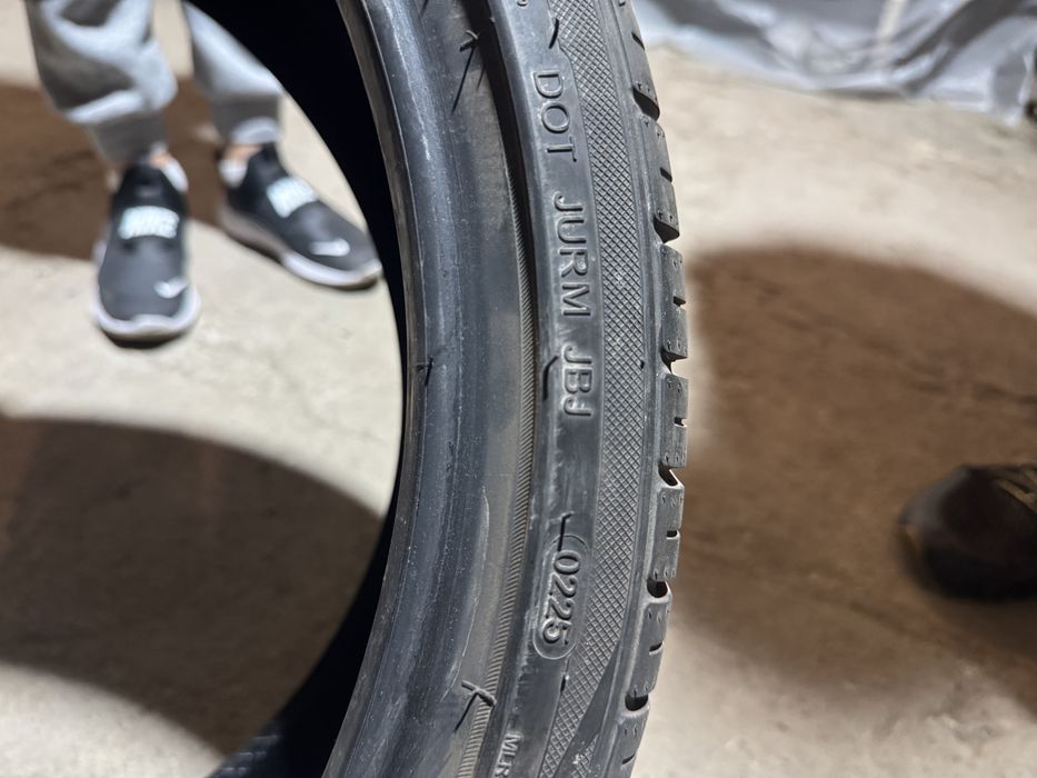 Летни гуми /235/40/19=265/30/19/GOODRIDE