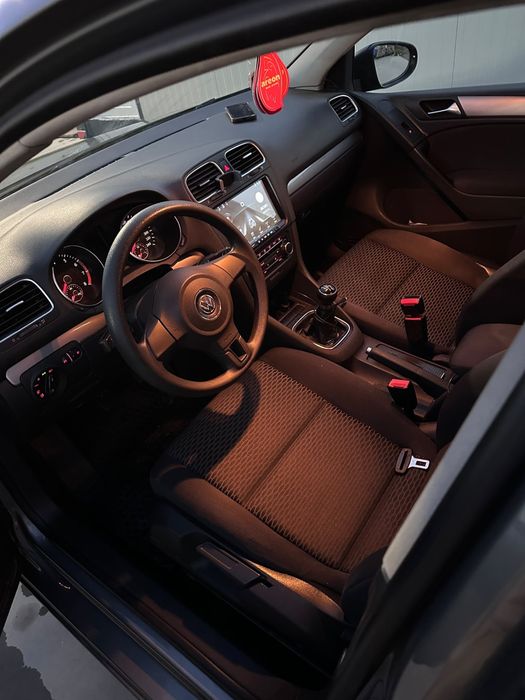 VOLKSWAGEN Golf 2012 — imagine 4