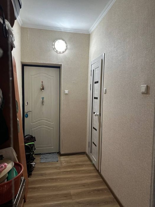 1в2/2/5 Авиасозлар 1, балкон 3на3,не торец