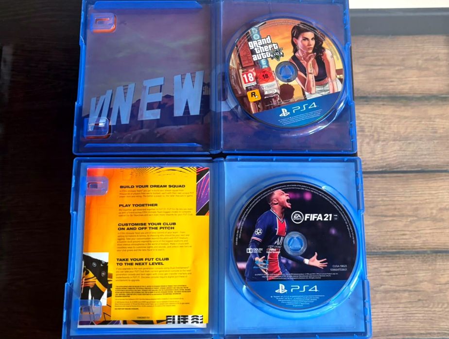 Продаётся Playstation 4