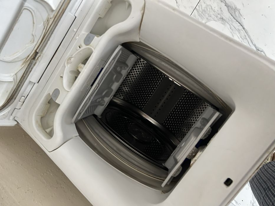 Стиральная машина Electrolux