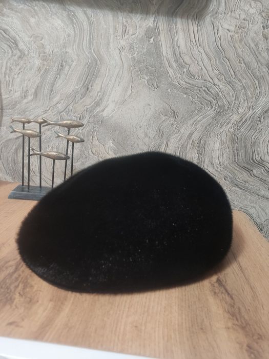 Продам шапку натуральную