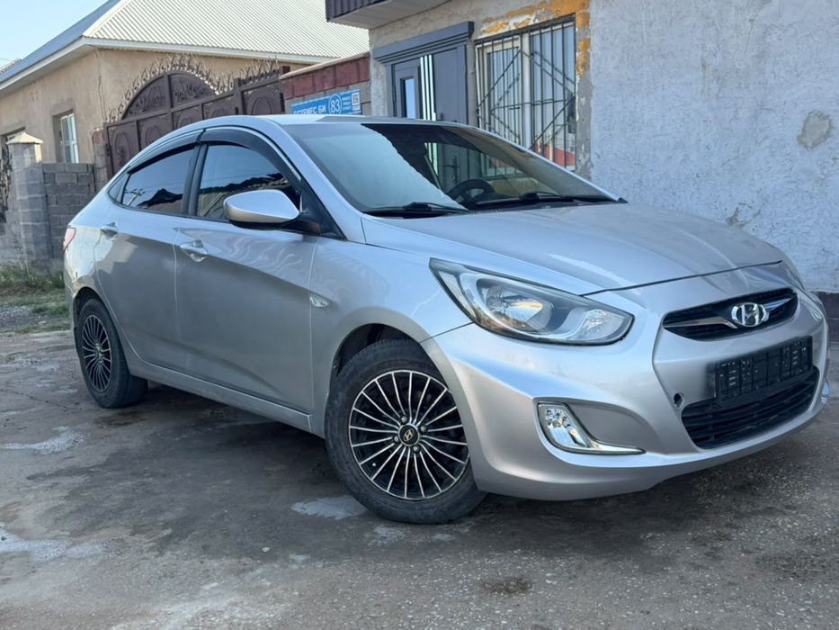 Hyundai акцент 2014