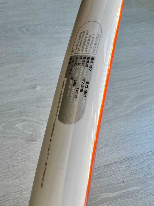 Wilson nCode nTour Two 95 / 16x20 / 288g / cap rachetă 613 / Husă originală / Ca nouă