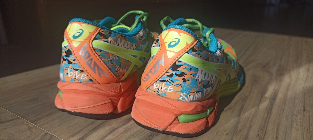 Дамски маратонки Asics - N39