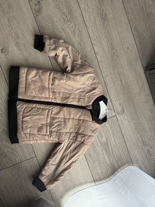 Двулицево преходно яке за момче