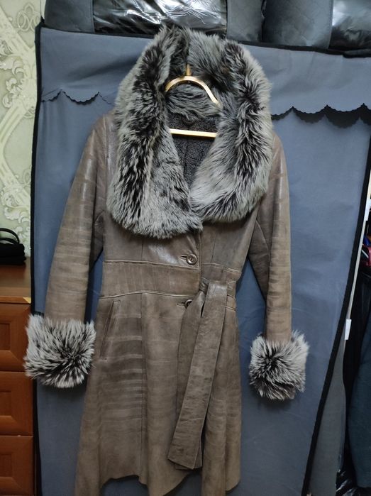 Продам дублёнку 60000