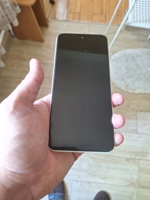 Продам смартфон Meizu Mblu 22 Pro.
