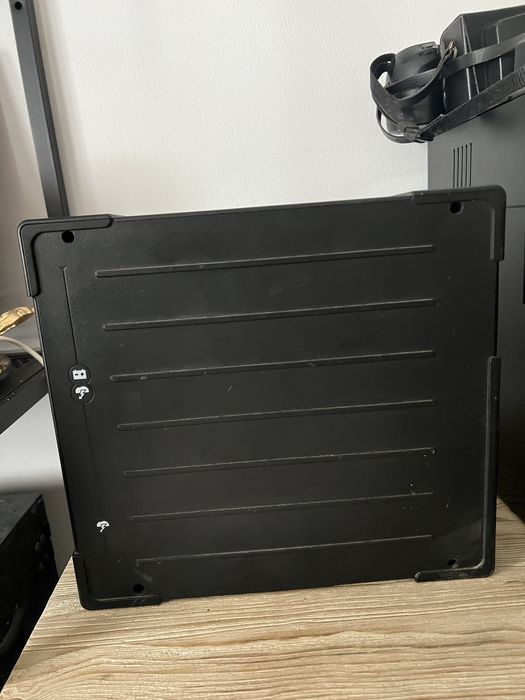 UPS Eaton Ellipse PRO 850 DIN Sursa de alimentare neîntreruptibilă Defect