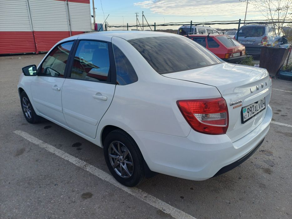 Lada GRANTA FL 2020 автомат