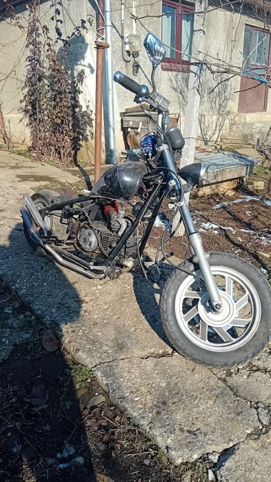 Vând mini chopper