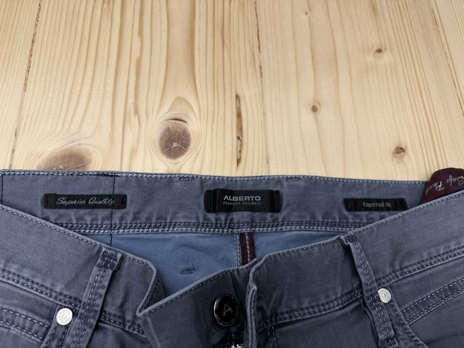 Pantaloni Alberto Premium Business – Model Robin – Tapered Fit – W35 L32 – Noi cu etichetă