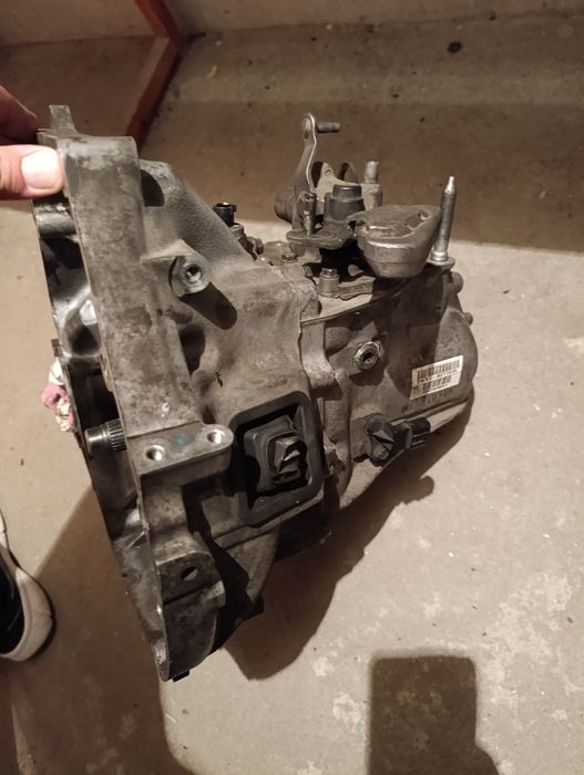 Скоросна кутия за Хонда ЦРВ 3 бензин