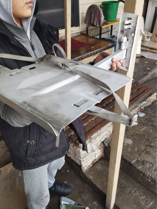 Кронштейн под телевизор