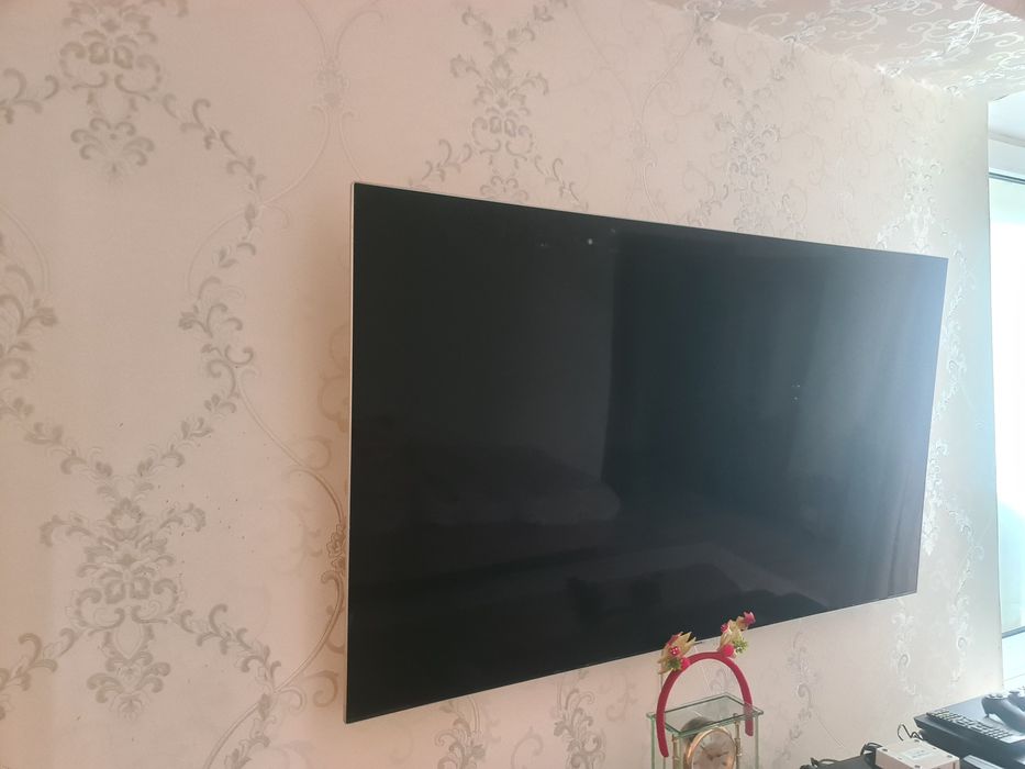 Телевизор Самсунг QLED 55'