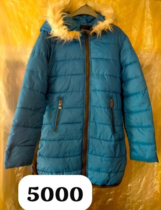 Продам куртки на девочку до 13 лет