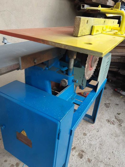 циркулярная пила заводская