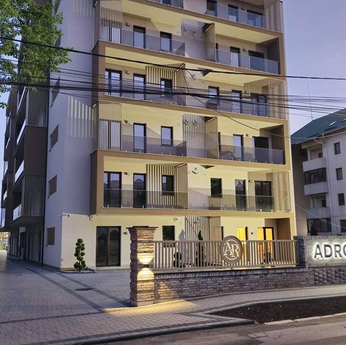 Apartament de inchiriat (toate utilitatile incluse)