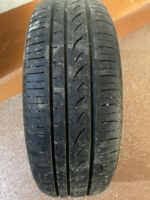 Шины с дисками R15 продаю