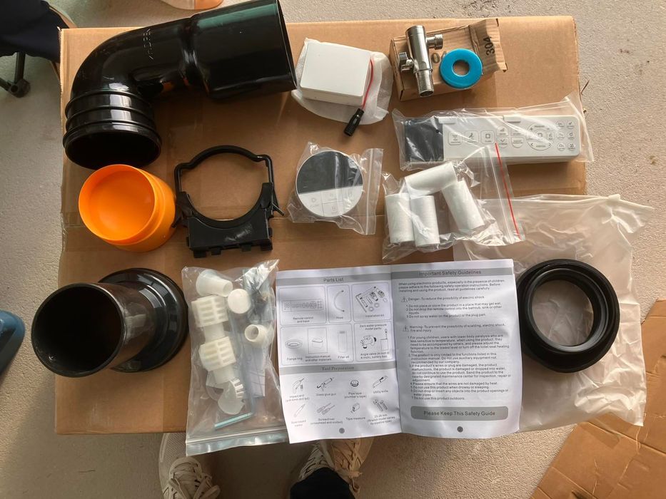 Умна окачена тоалетна / Smart Toilet