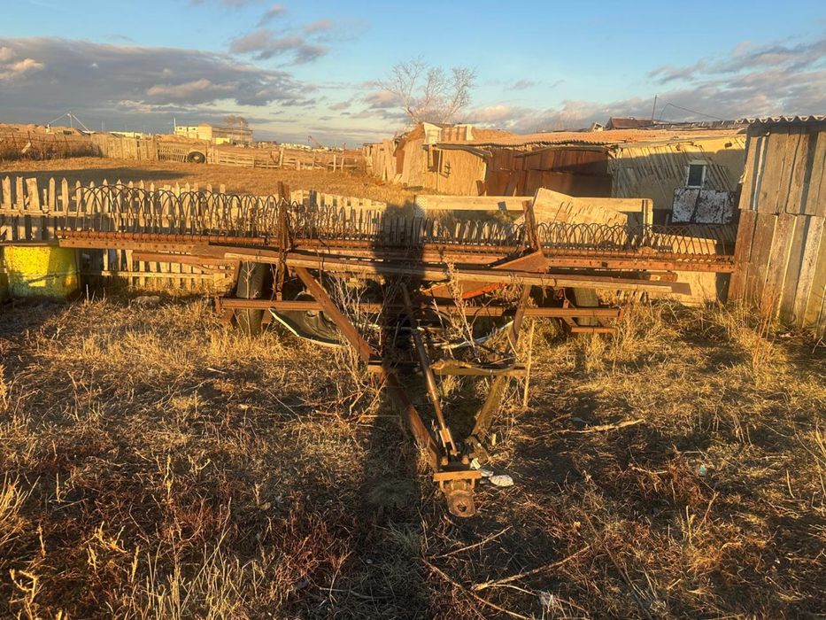 Продам трактор Юмз