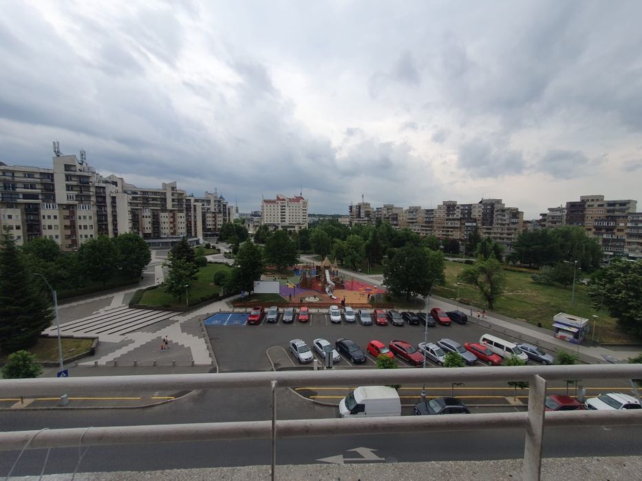 Dau in chirie 2 camere Zona Parcul Mara'